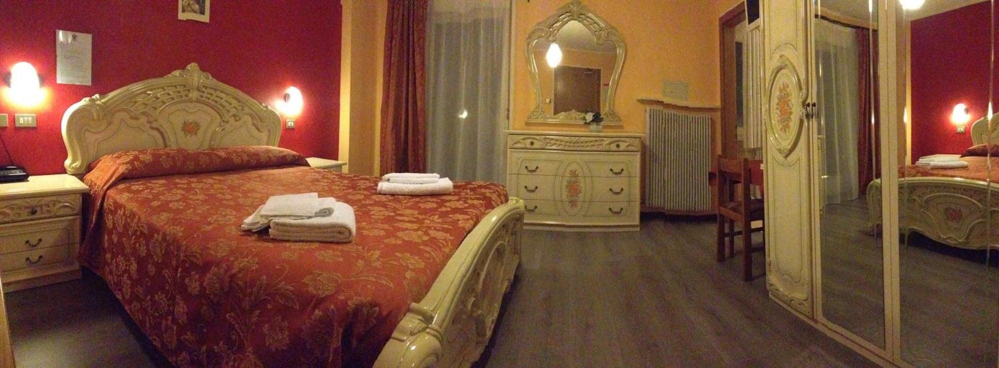 קאמפיטלו די פאסה Hotel Rododendro Val Di Fassa מראה חיצוני תמונה