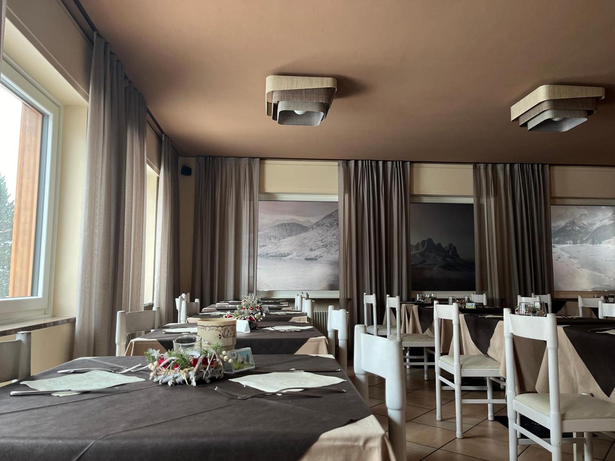 קאמפיטלו די פאסה Hotel Rododendro Val Di Fassa מראה חיצוני תמונה
