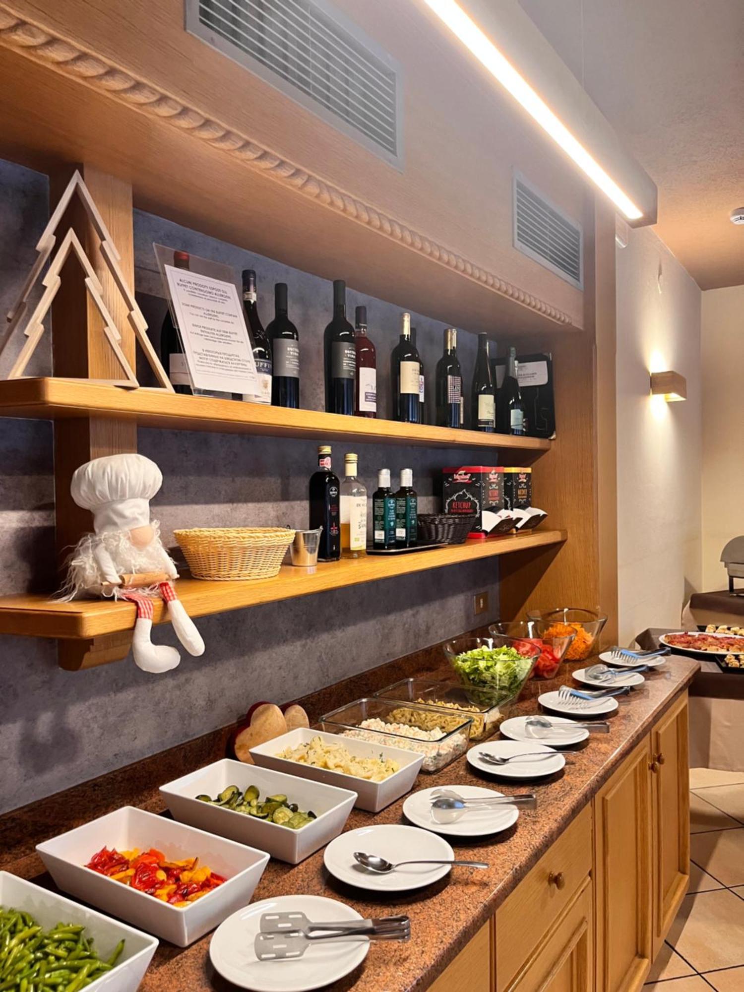קאמפיטלו די פאסה Hotel Rododendro Val Di Fassa מראה חיצוני תמונה